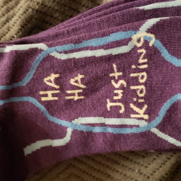 💥BUY 8 GET 4 FREE I Love My Job Socks by Blue Q, Originally $16.50 - Picture 3 of 5